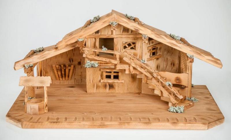 Presepe (W9) Stalla del presepe in legno realizzata dal falegname – lavorazione finissima